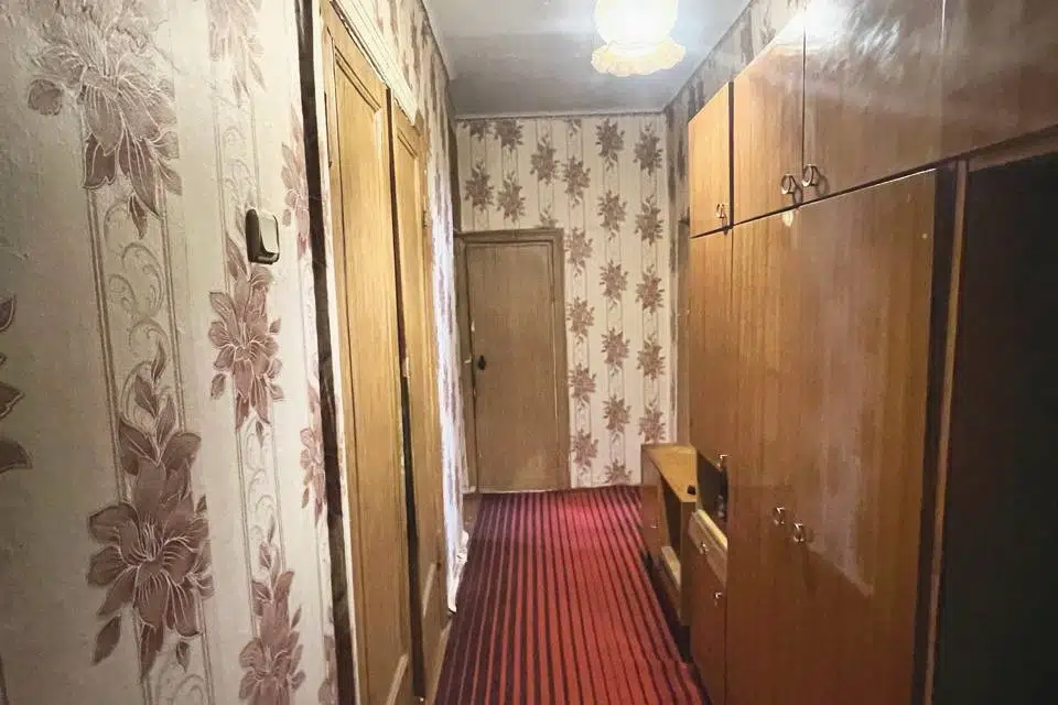 Продаётся 2-комнатная квартира, 55.8 м²