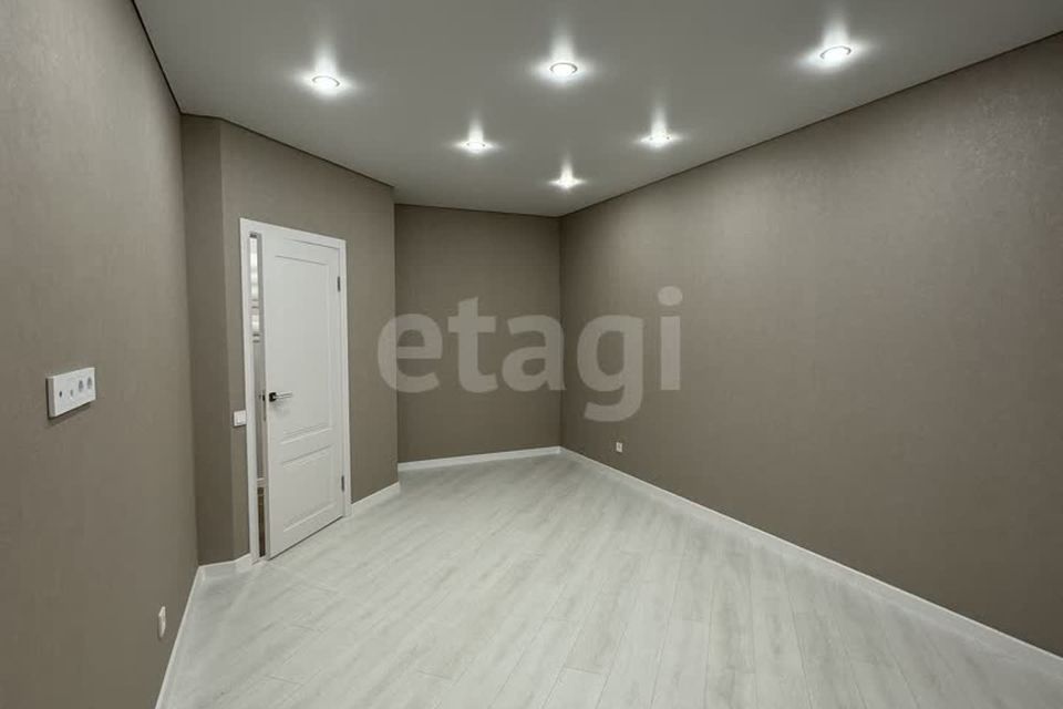 Продаётся 1-комнатная квартира, 41 м²