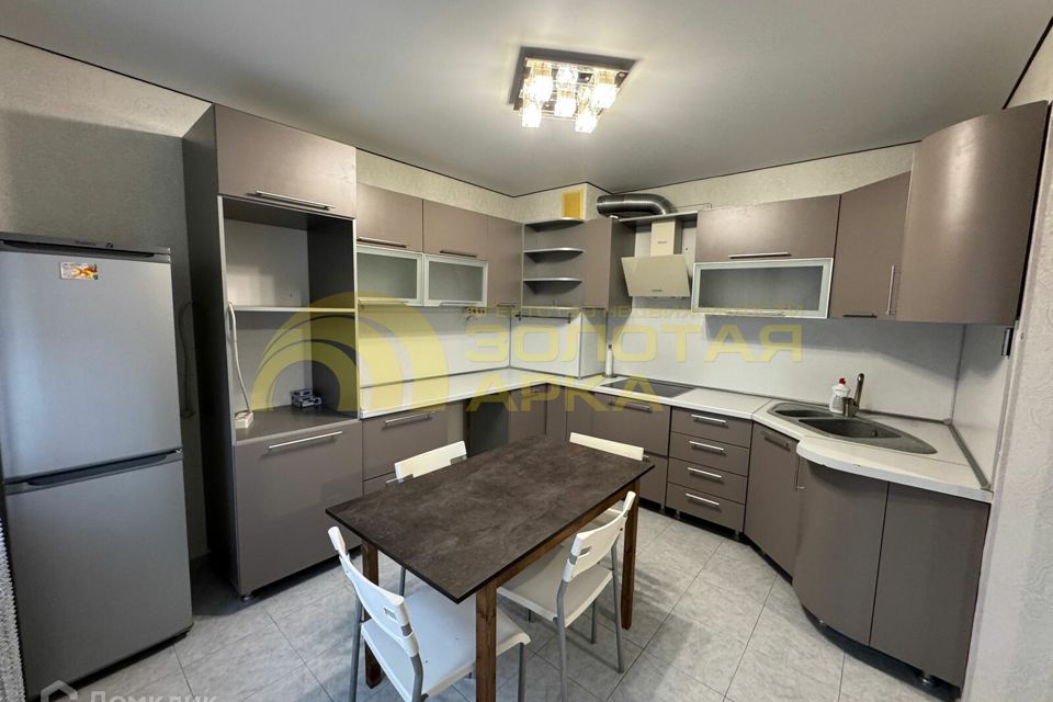 Продаётся 3-комнатная квартира, 85.7 м²