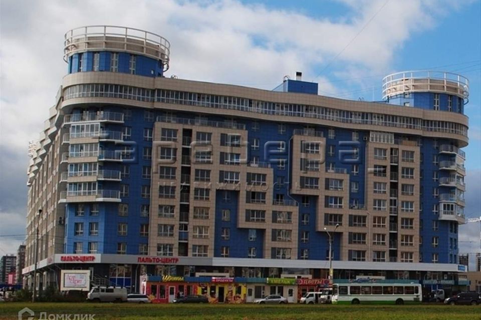 Продаётся 2-комнатная квартира, 89.8 м²