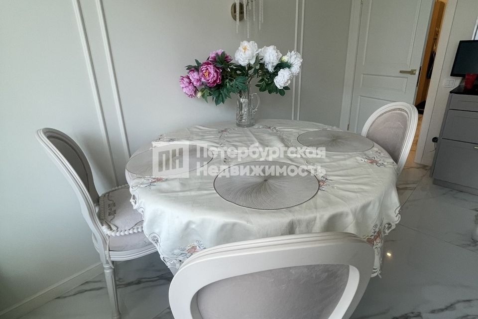 Продаётся 2-комнатная квартира, 63 м²