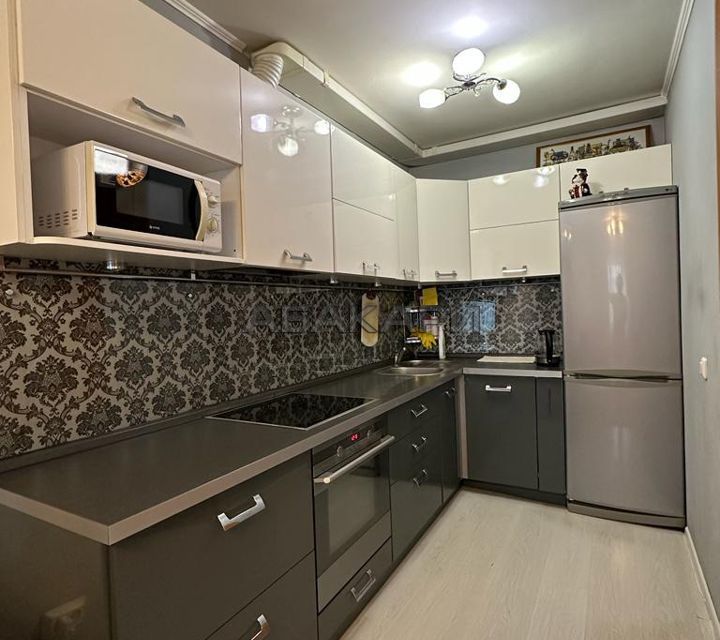 Сдаётся 1-комнатная квартира, 46 м²