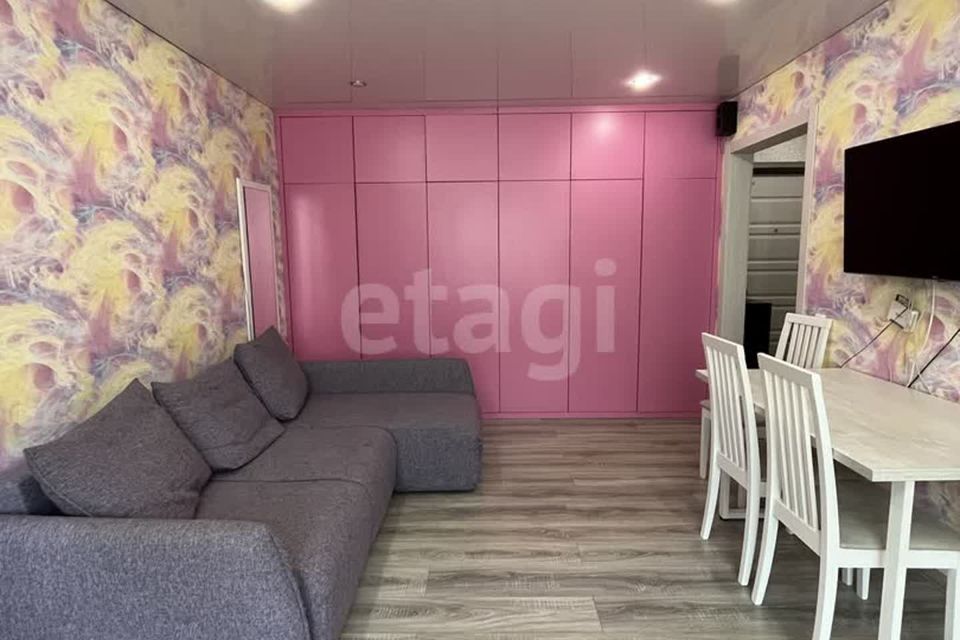 Сдаётся 2-комнатная квартира, 64 м²