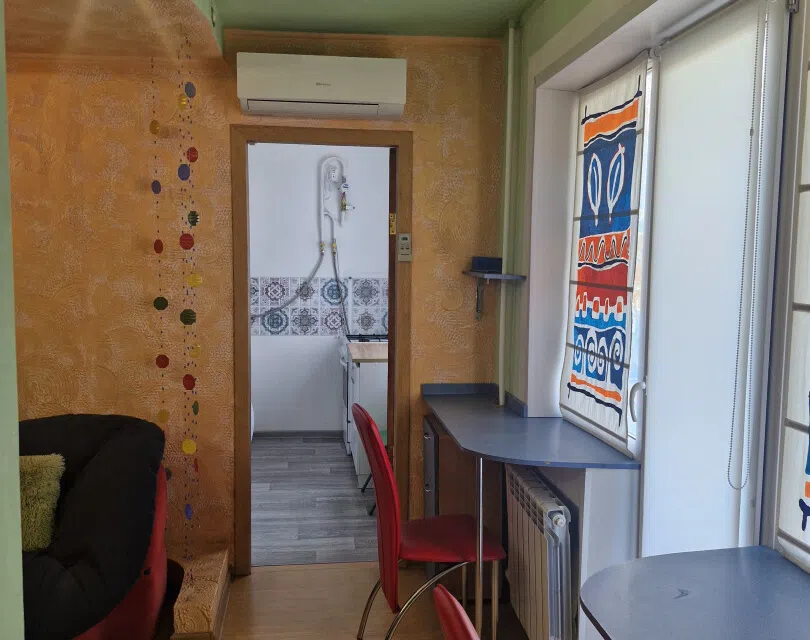 Сдаётся 3-комнатная квартира, 49 м²