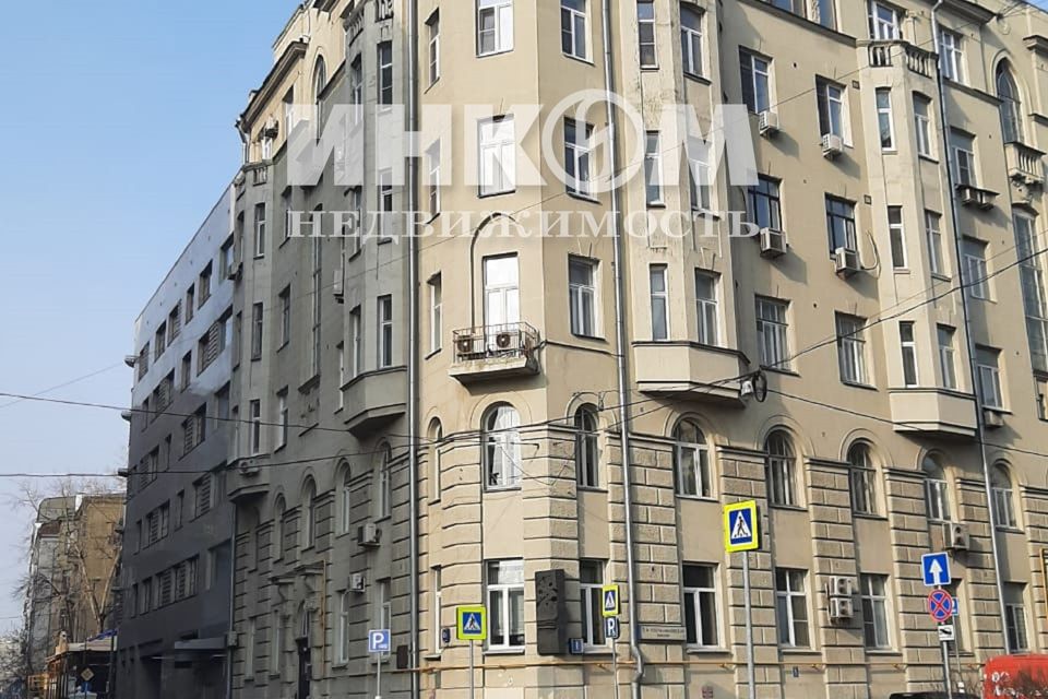 Продаётся 1-комнатная квартира, 38.2 м²