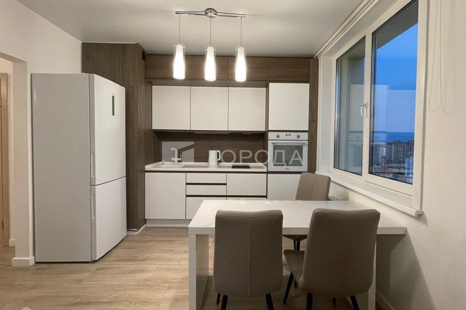 Сдаётся 2-комнатная квартира, 52 м²
