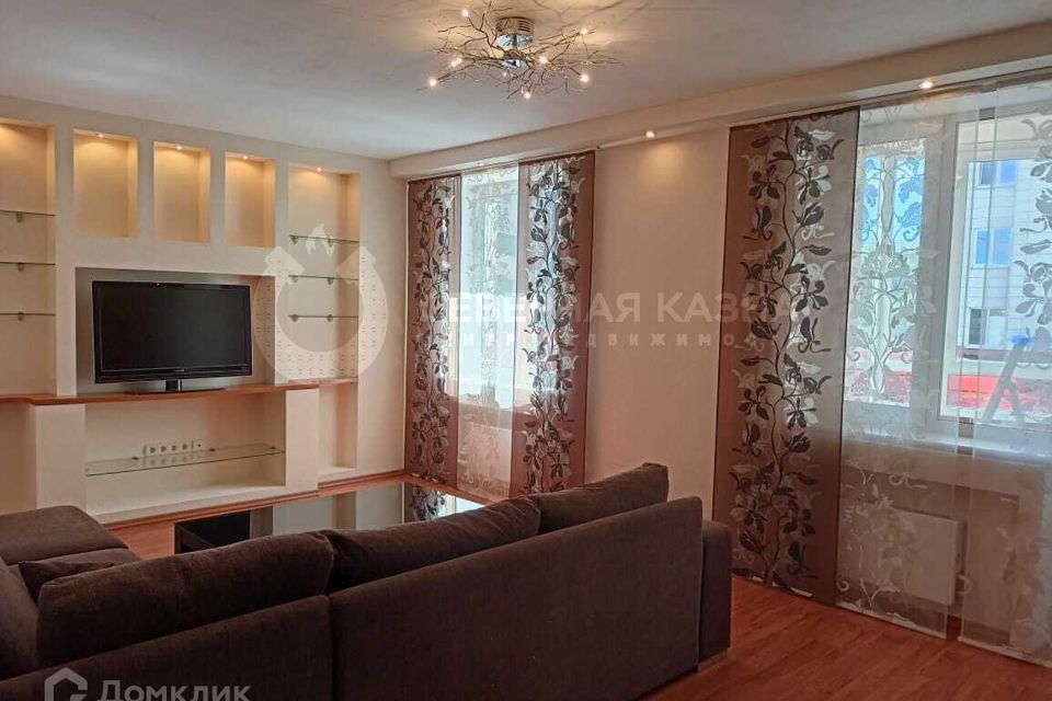 Сдаётся 2-комнатная квартира, 55.8 м²