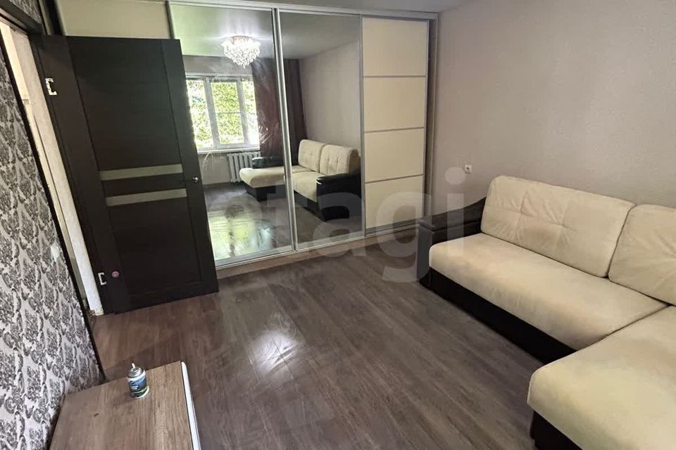 Сдаётся 1-комнатная квартира, 32 м²