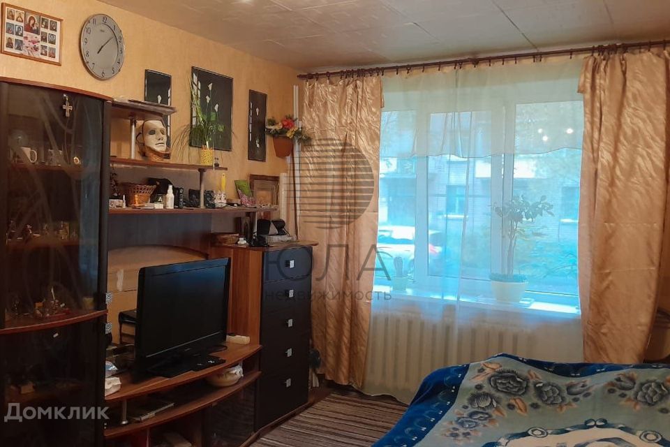 Продаётся 2-комнатная квартира, 42.7 м²