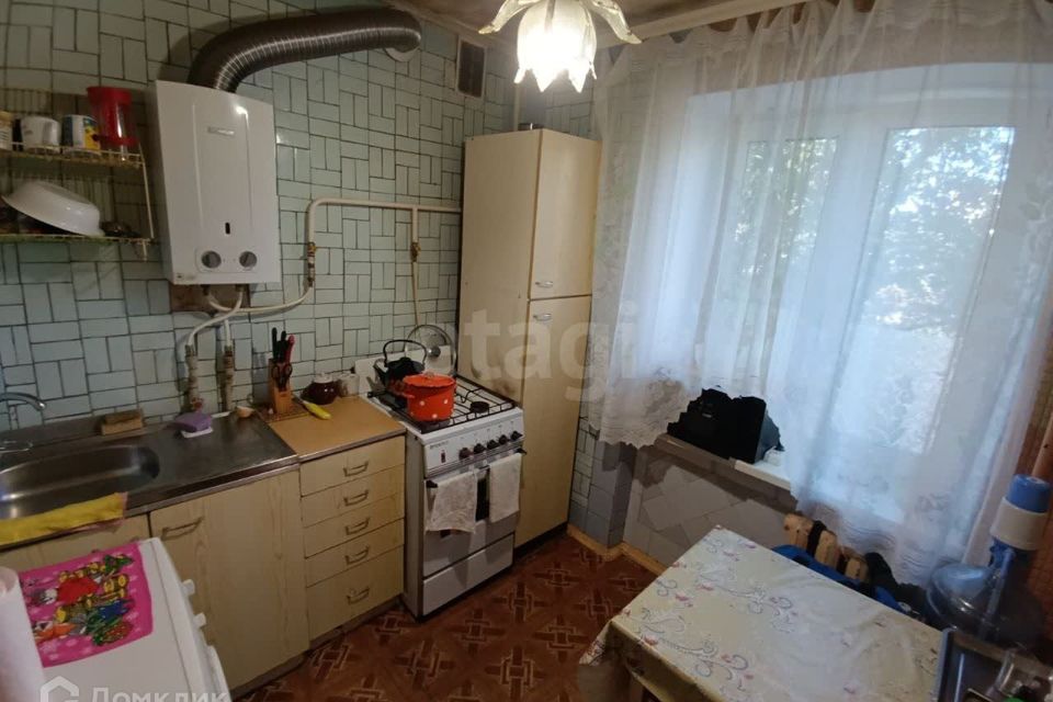 Продаётся 2-комнатная квартира, 42.7 м²