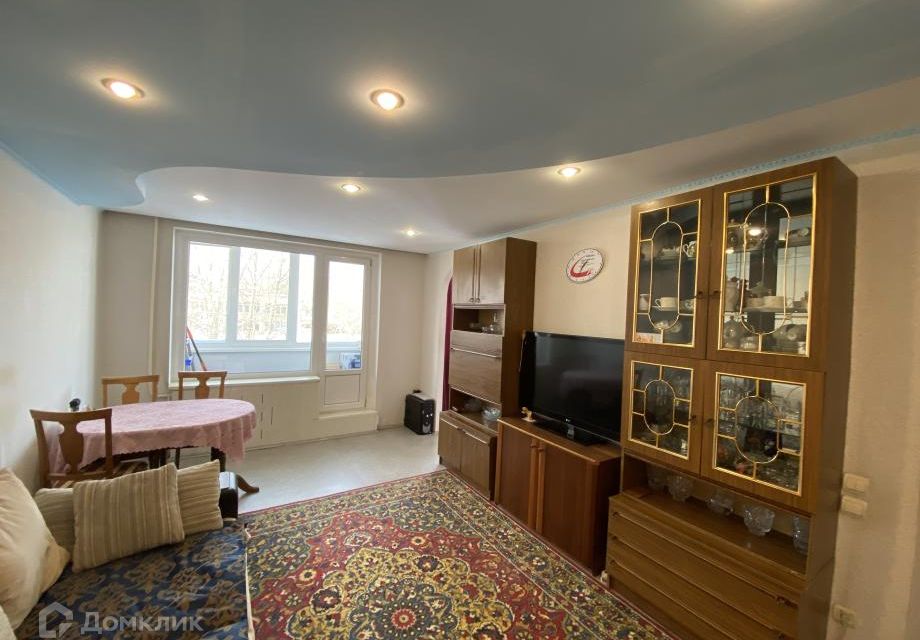 Продаётся 3-комнатная квартира, 58.9 м²