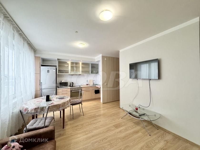 Сдаётся 2-комнатная квартира, 62 м²