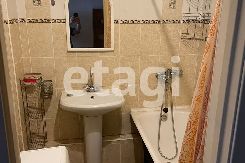 Продаётся 2-комнатная квартира, 54.7 м²