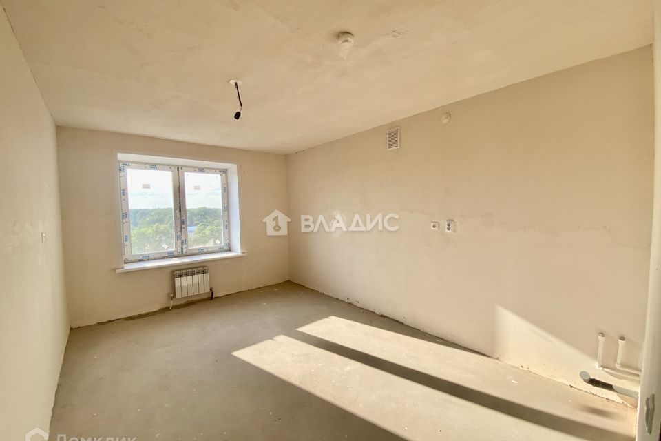 Продаётся 1-комнатная квартира, 43.6 м²