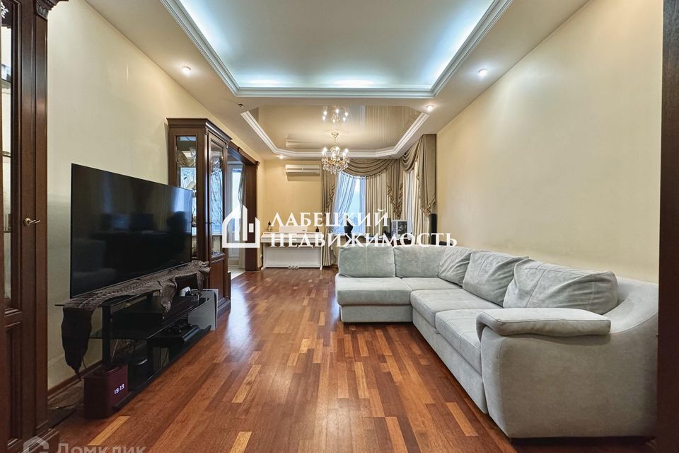 Продаётся 3-комнатная квартира, 96.2 м²