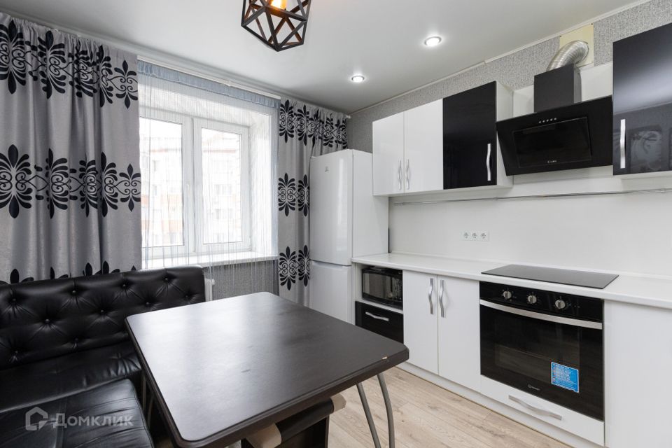 Продаётся 2-комнатная квартира, 57.4 м²