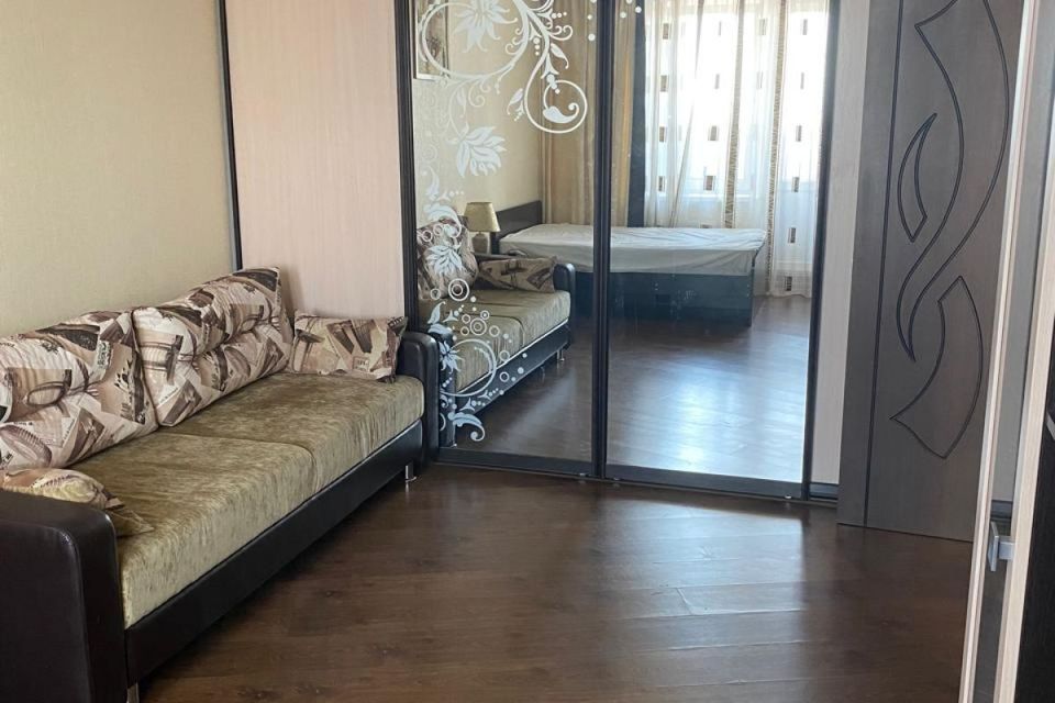 Продаётся 1-комнатная квартира, 39.7 м²