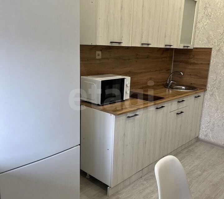 Сдаётся 1-комнатная квартира, 41 м²