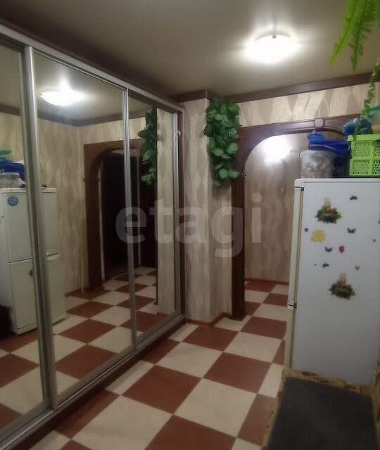 Продаётся 1-комнатная квартира, 49 м²