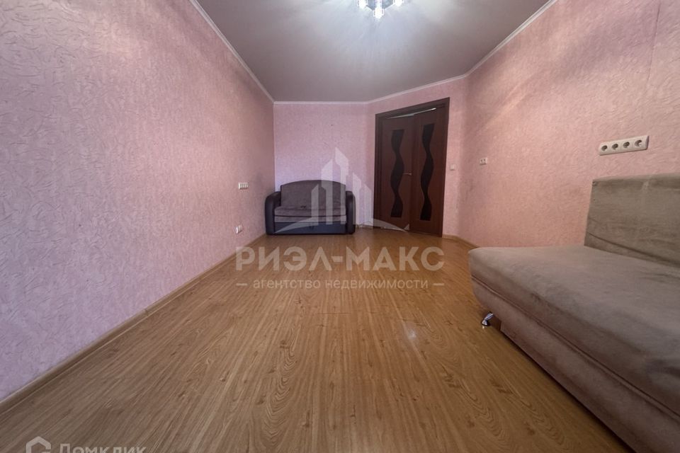 Сдаётся 1-комнатная квартира, 41.9 м²