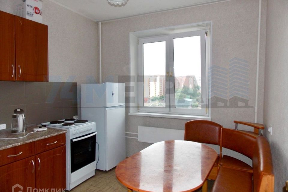 Сдаётся 2-комнатная квартира, 56 м²