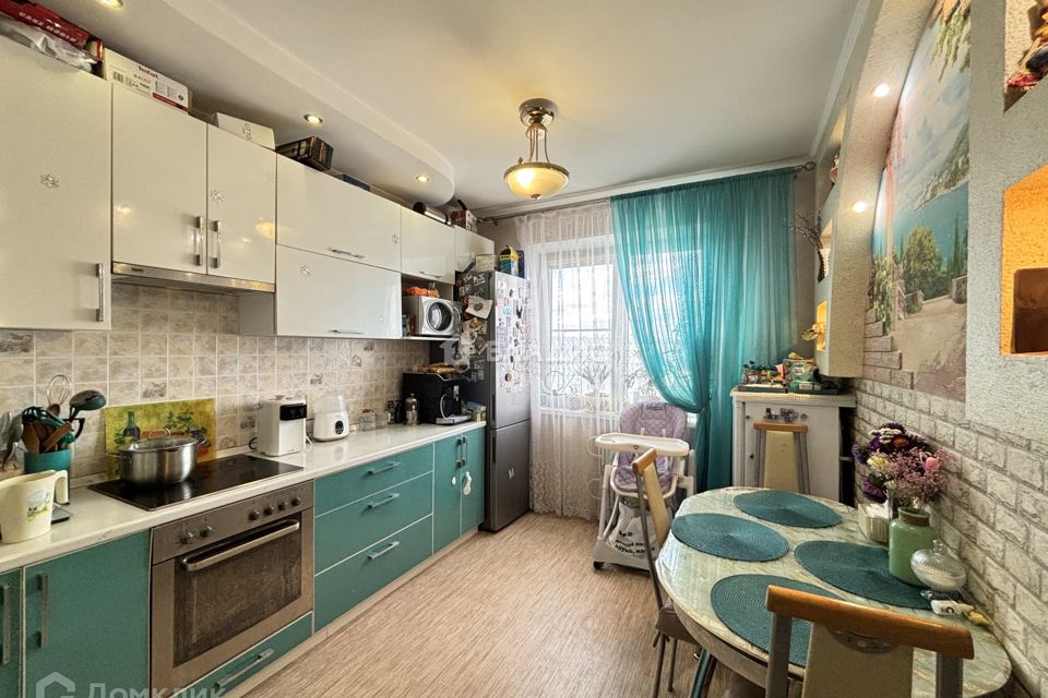 Продаётся 3-комнатная квартира, 65 м²