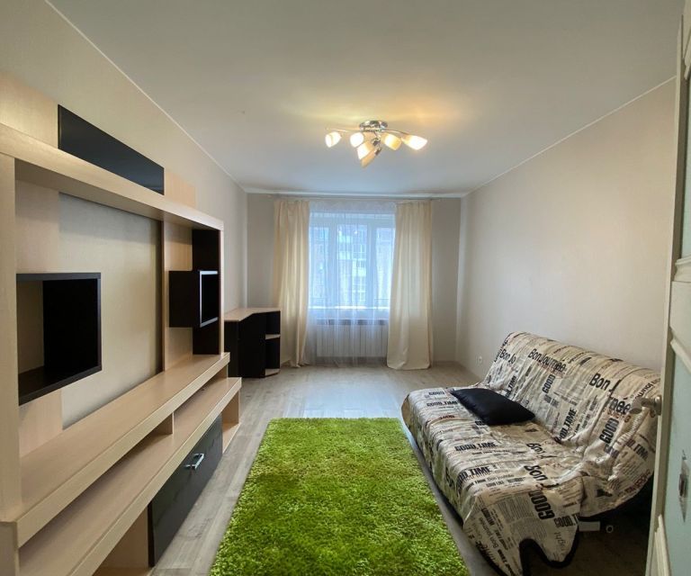 Сдаётся 1-комнатная квартира, 40 м²