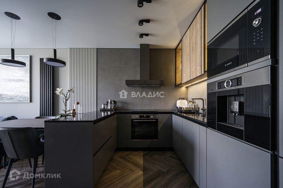 Сдаётся 2-комнатная квартира, 67 м²