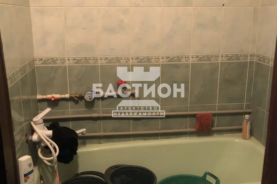 Продаётся 3-комнатная квартира, 64 м²