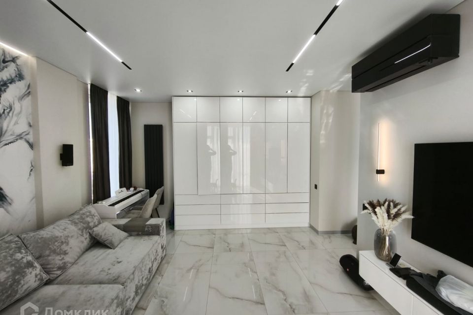 Продаётся 1-комнатная квартира, 45.1 м²