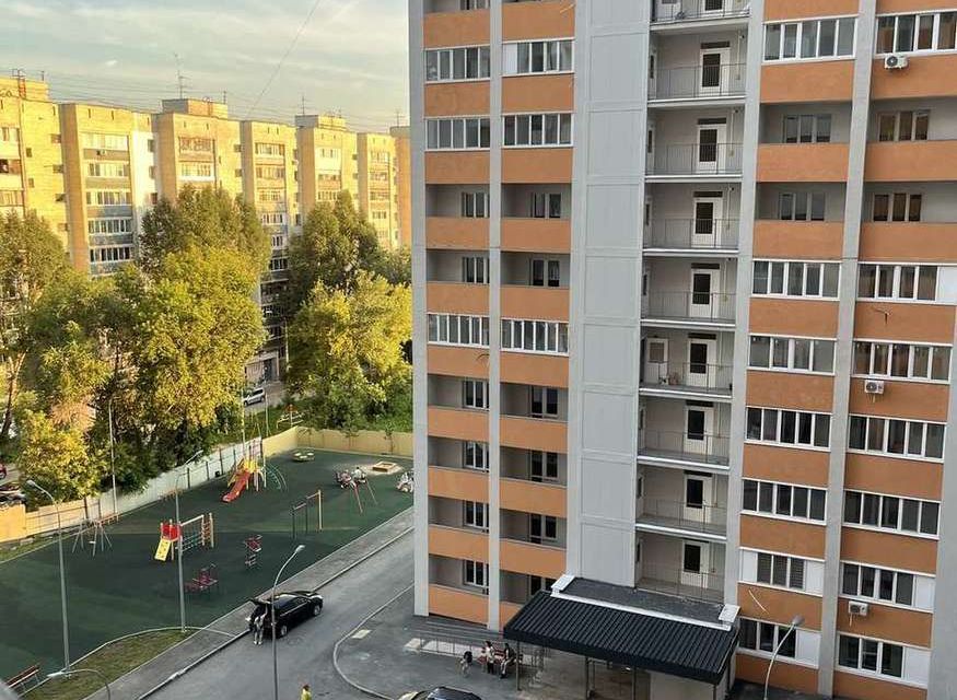 Продаётся 1-комнатная квартира, 46 м²