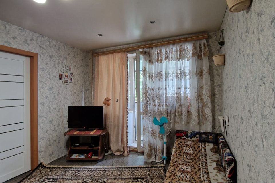 Продаётся 2-комнатная квартира, 43.8 м²
