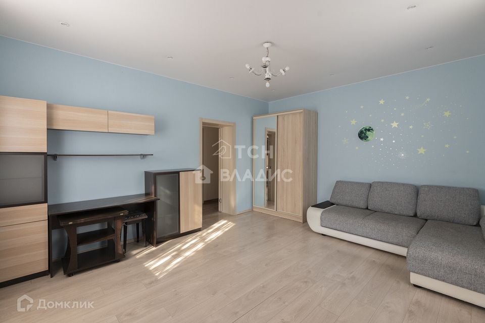 Продаётся 3-комнатная квартира, 72.1 м²