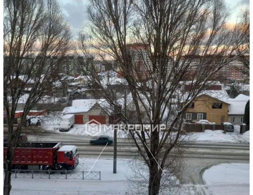 Продаётся 4-комнатная квартира, 79.4 м²