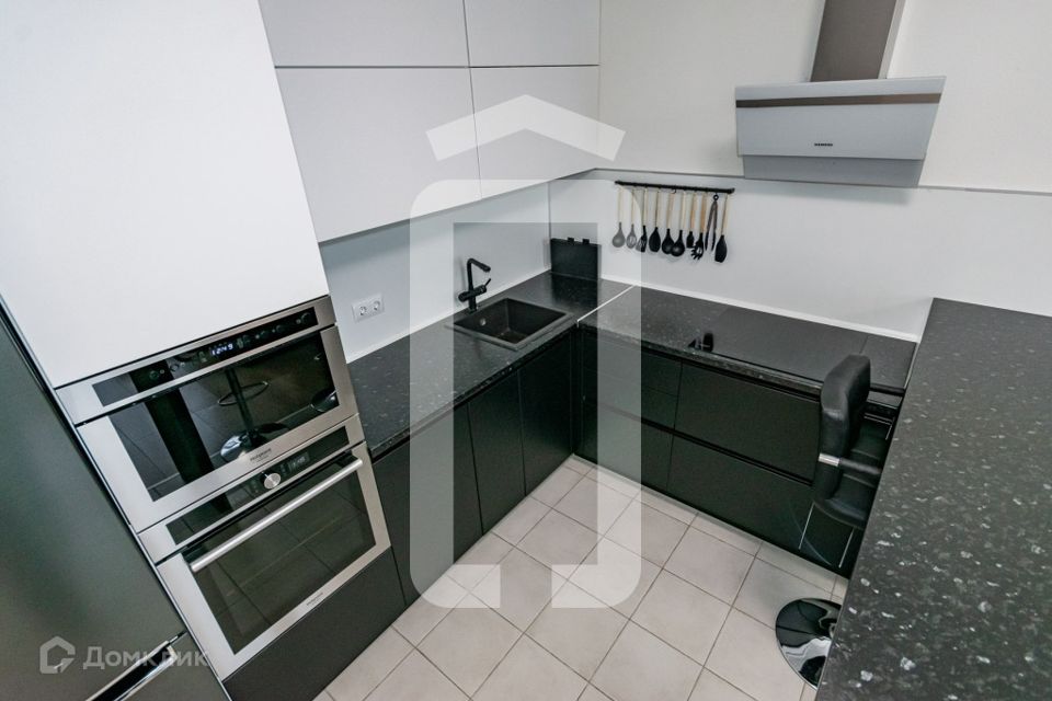 Продаётся 2-комнатная квартира, 55.7 м²