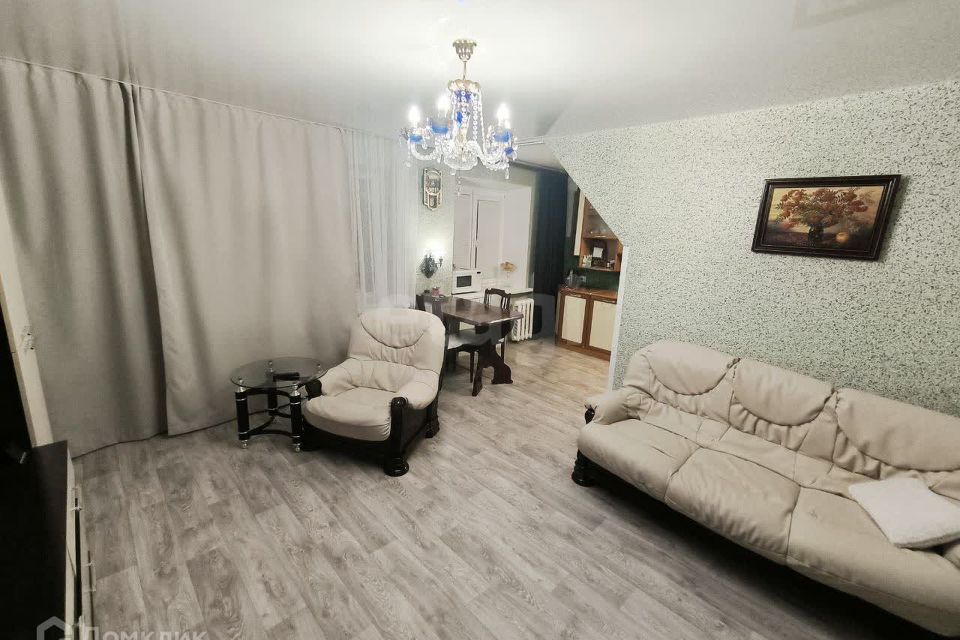 Продаётся 3-комнатная квартира, 60.5 м²