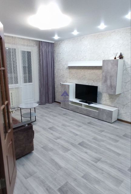 Сдаётся 2-комнатная квартира, 52 м²