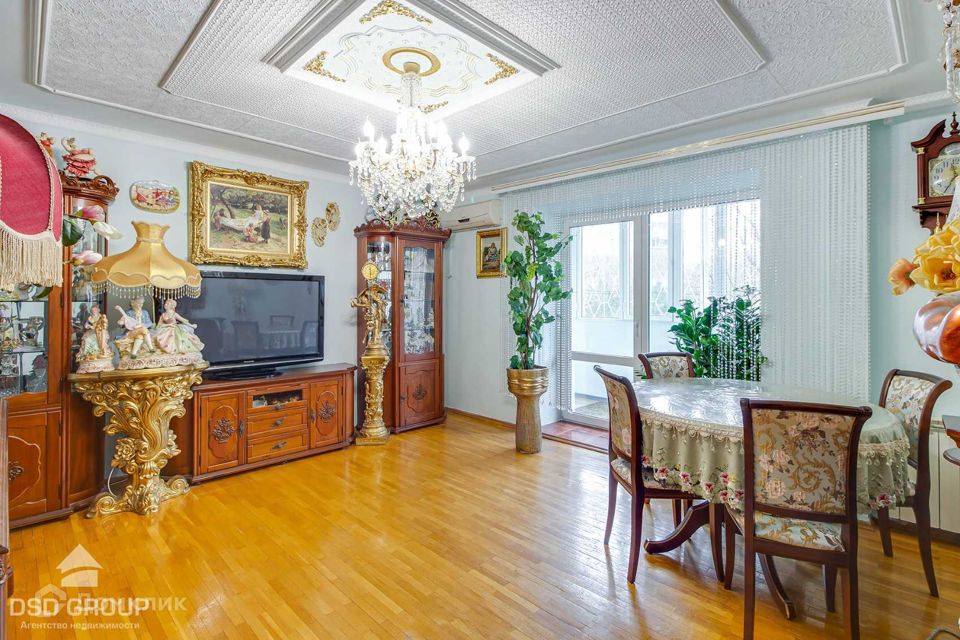 Продаётся 4-комнатная квартира, 89.5 м²