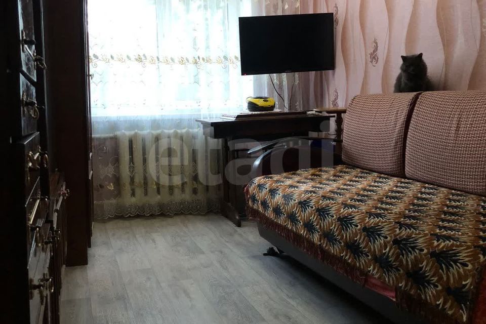 Продаётся 3-комнатная квартира, 58.3 м²