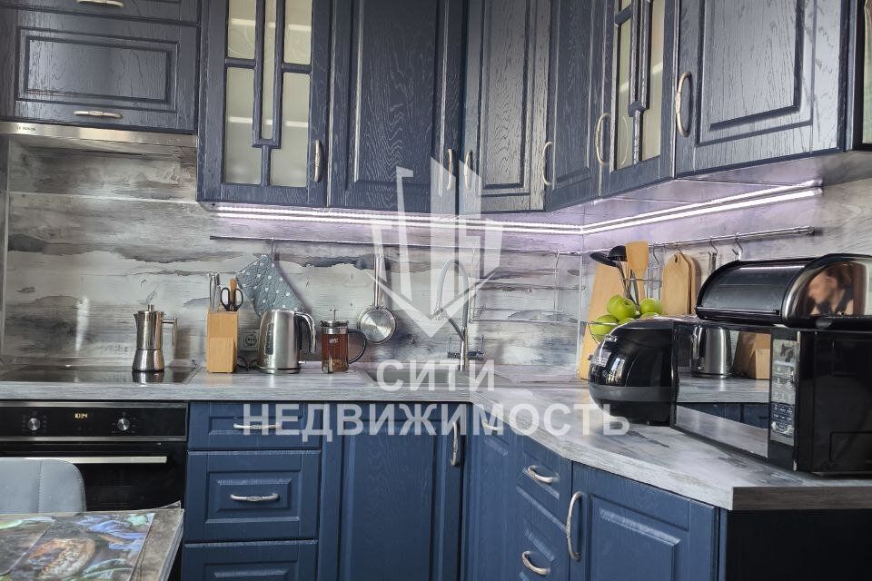Продаётся 1-комнатная квартира, 38 м²