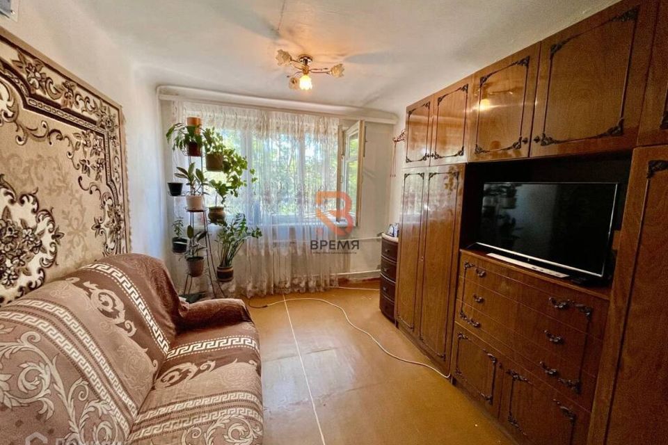 Продаётся комната в 1-комн. квартире, 16.9 м²