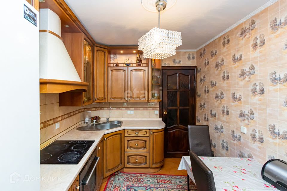 Продаётся 4-комнатная квартира, 85 м²