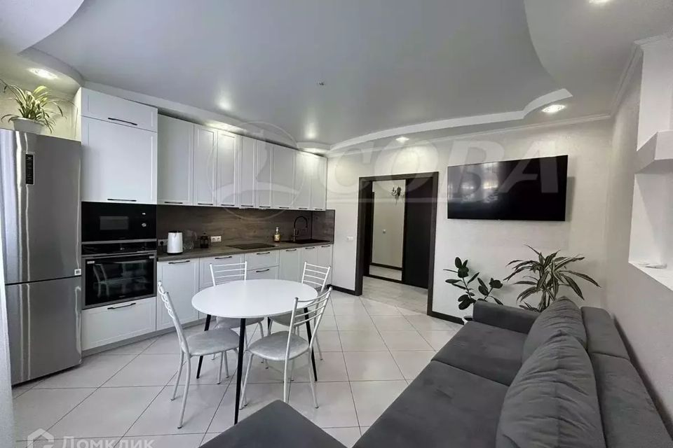 Продаётся 3-комнатная квартира, 72.5 м²