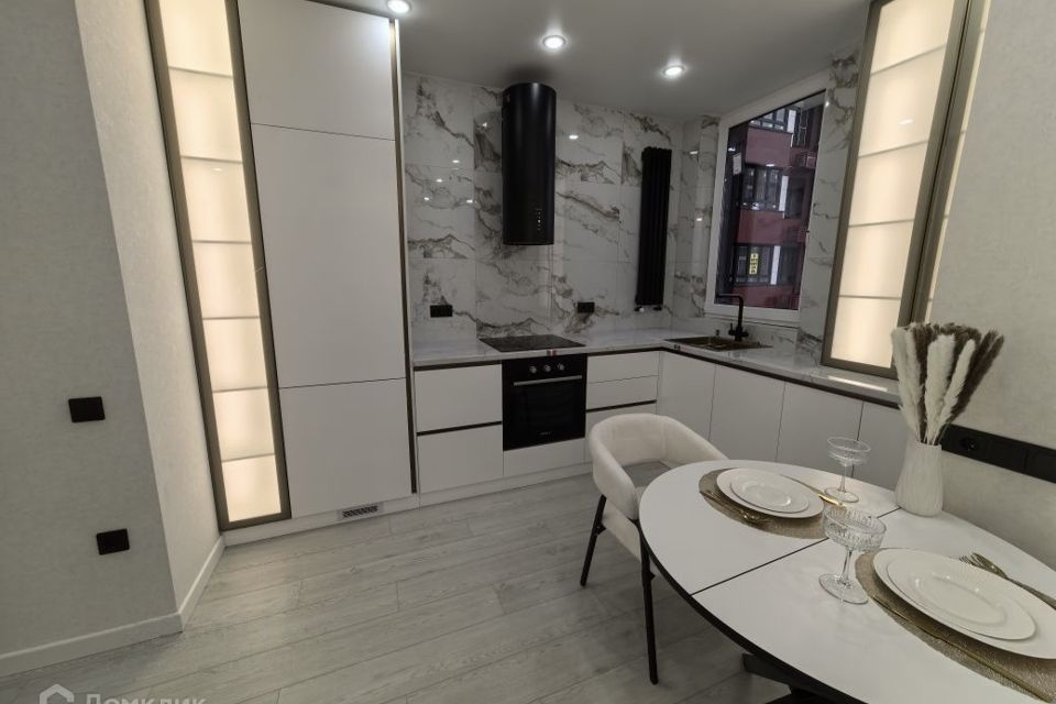 Продаётся 2-комнатная квартира, 60.9 м²