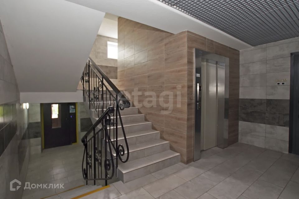 Продаётся 1-комнатная квартира, 37.3 м²