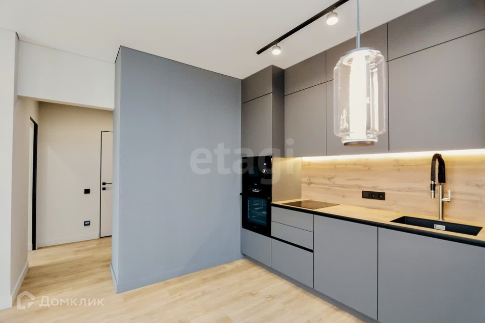 Продаётся 1-комнатная квартира, 50.6 м²
