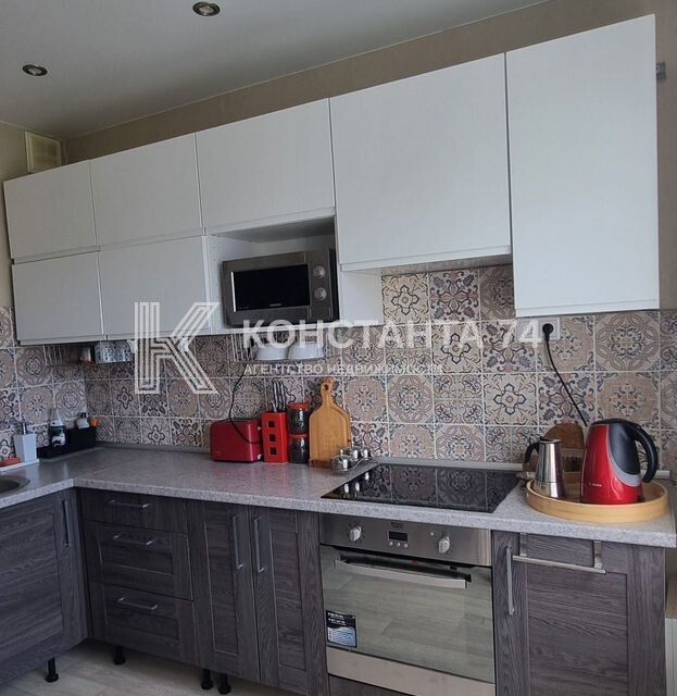 Продаётся 1-комнатная квартира, 43 м²