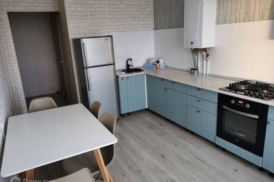 Сдаётся 1-комнатная квартира, 42 м²