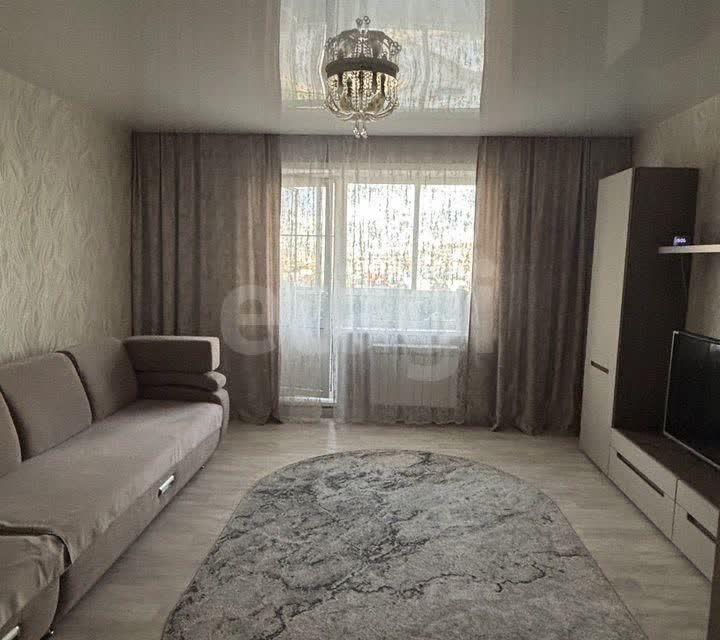 Продаётся 2-комнатная квартира, 57.3 м²