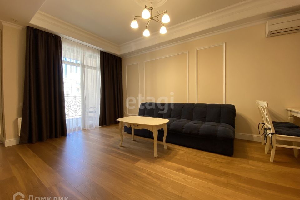 Продаётся 2-комнатная квартира, 56.4 м²